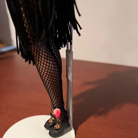 Barbie Doll 2011 Dolls of the World - Argentina Barbie - Picture 8 of 8